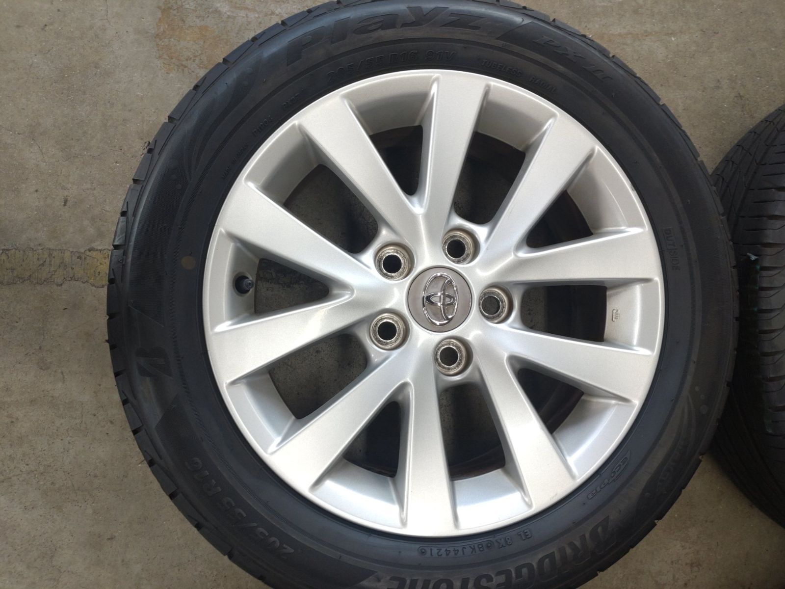 TOYOTA トヨタ アイシス 純正 ホイール 16インチ 16x6.5J+45