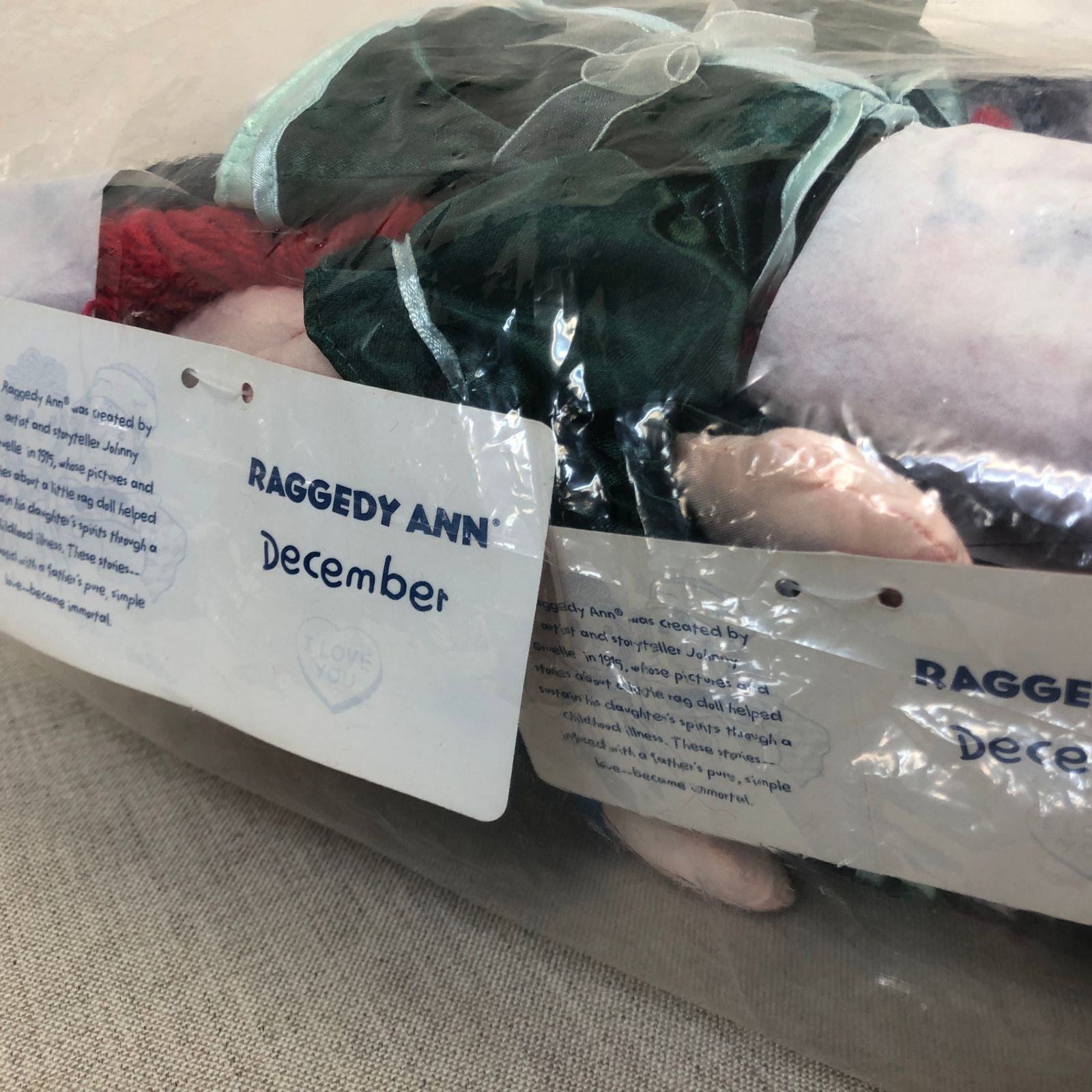 値下げ【新品未使用品】RAGGEDY ANN ラガディ アン Dolls of the