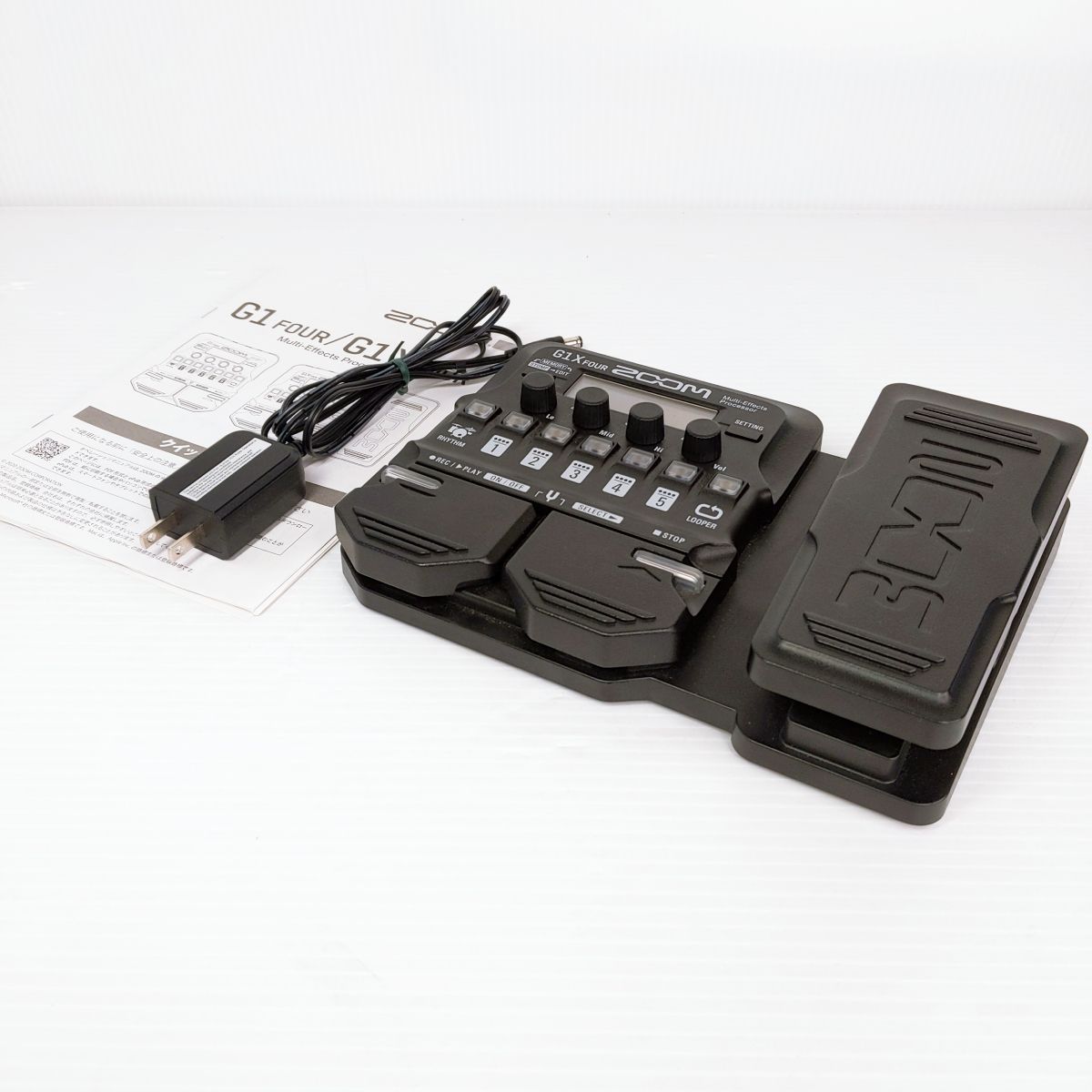 ZOOM ズーム ギター用マルチエフェクター ペダル付き G1X FOUR〇YR-53202〇
