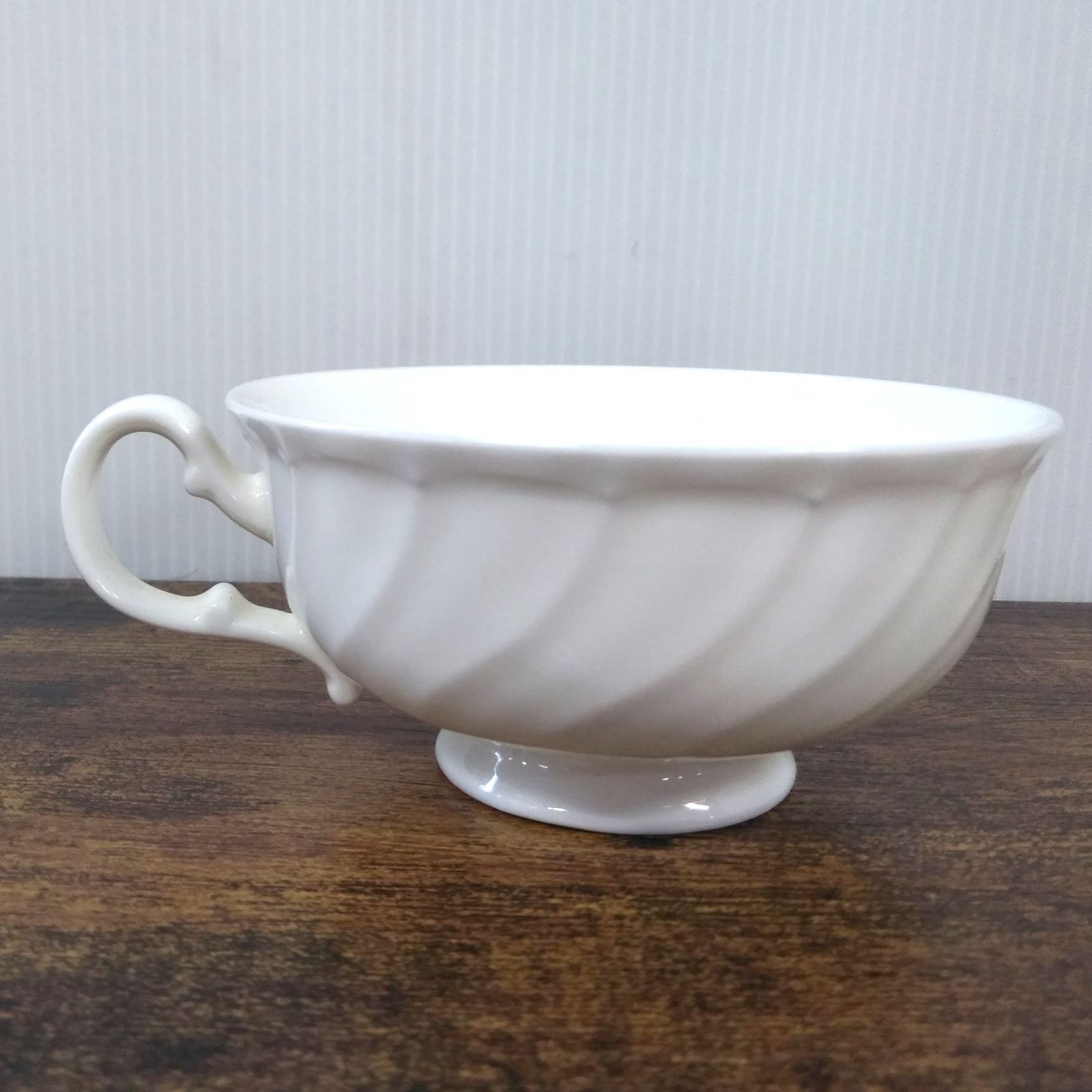 ノリタケ ボーンチャイナ 9810 カップ ソーサー セット B097 - メルカリ