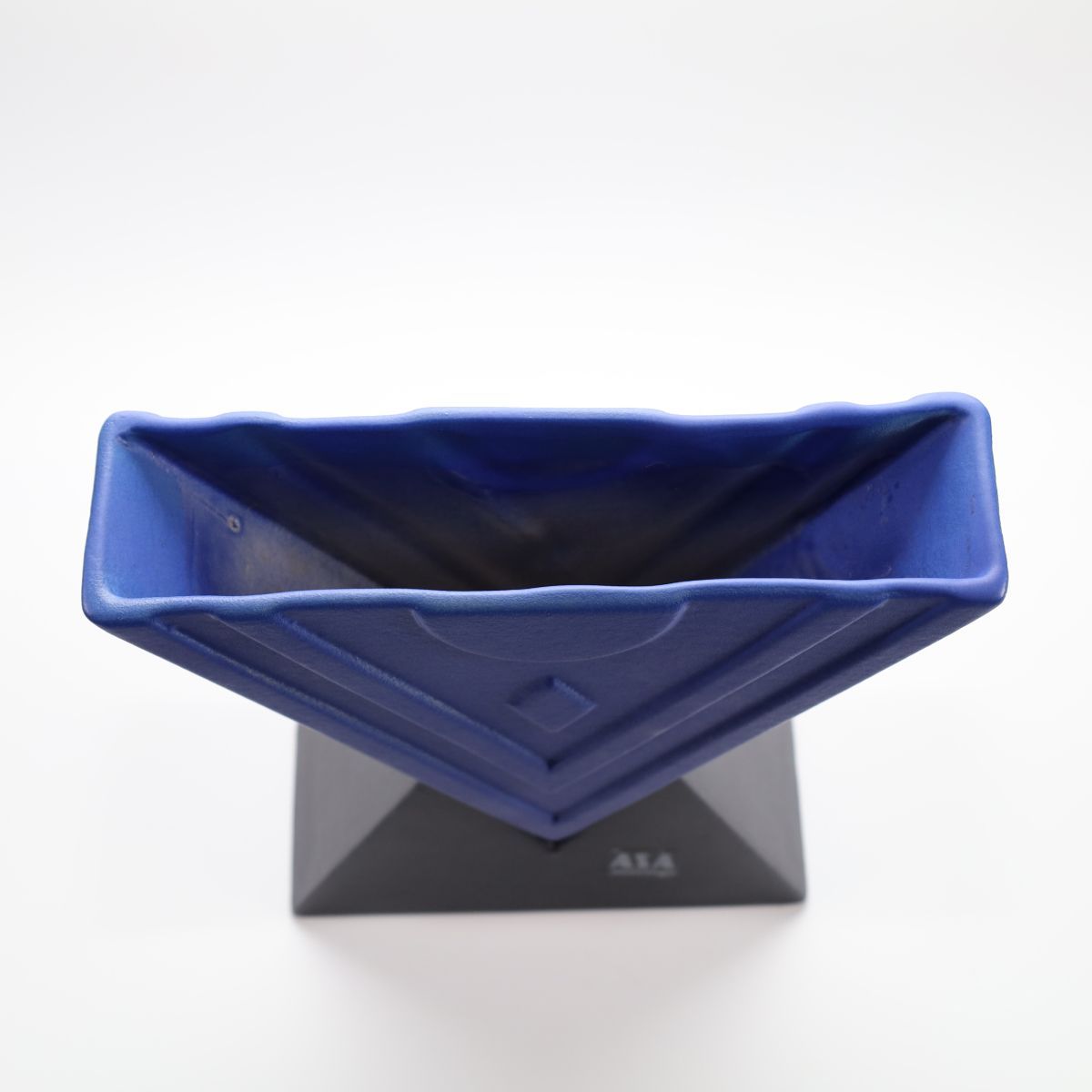 ASA Selection / ジオメトリック トライアングル フラワーベース