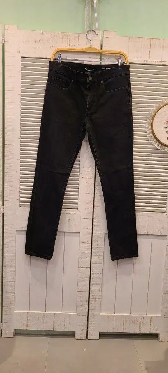 Saint Laurent サンローラン ブラックジーン