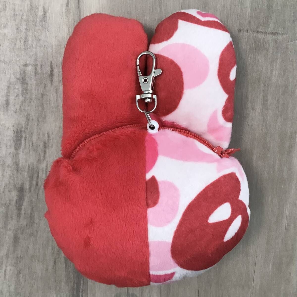 a bathing ape × サンリオ マイメロ　ポーチ サンリオ × BAPE マイメロ Shark Plush Doll Pouch a bathing ape MILO