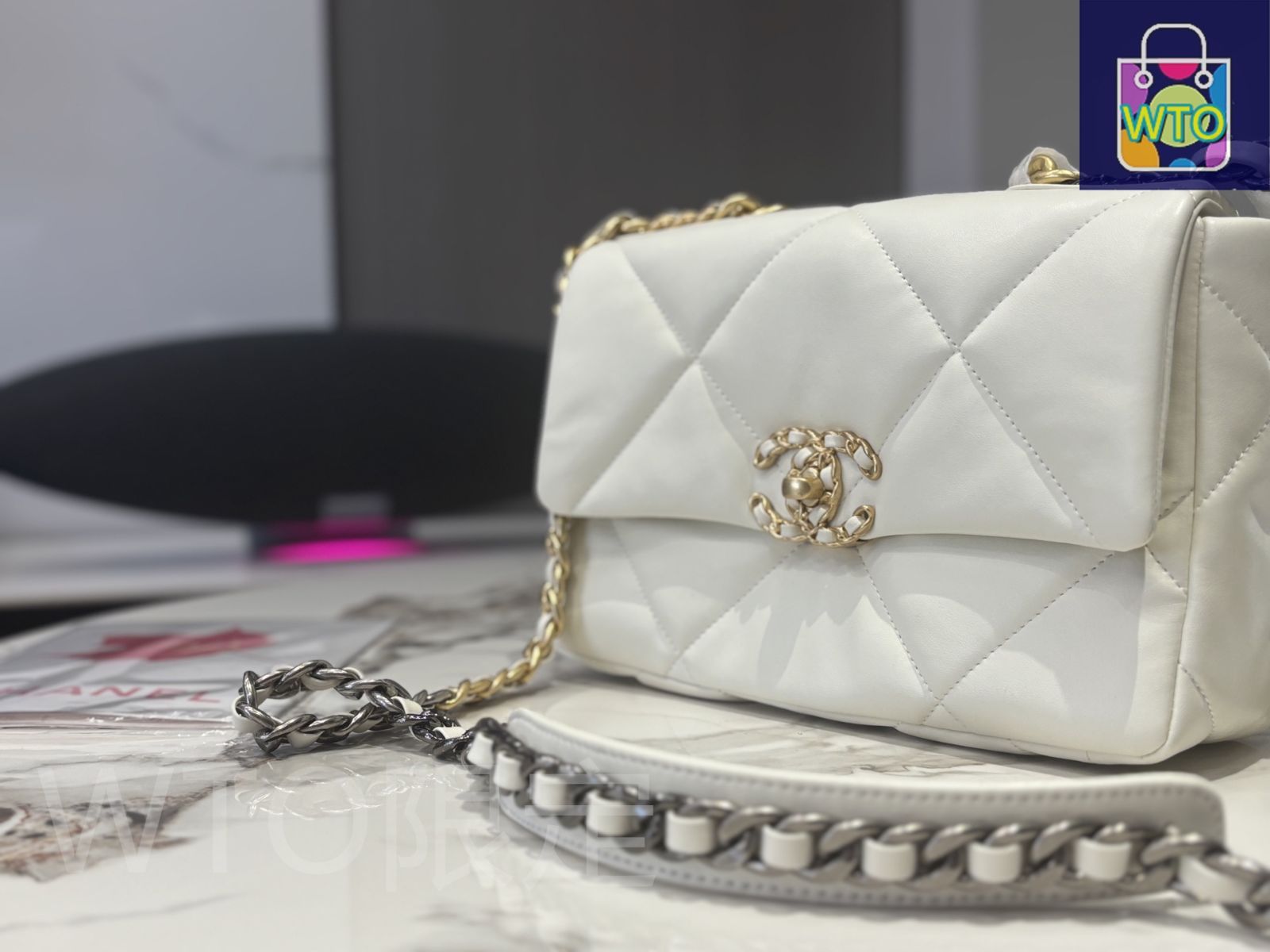 CHANELまとめ売り27点 楽天市場】【未使用 展示品】シャネル CHANEL 19 ナインティーン