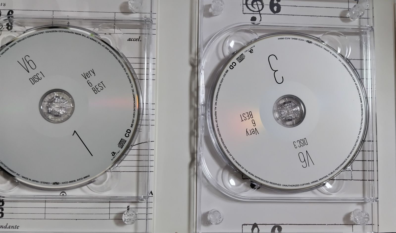 V6 / Very6 BEST[Blu-ray付初回盤A] - メルカリ