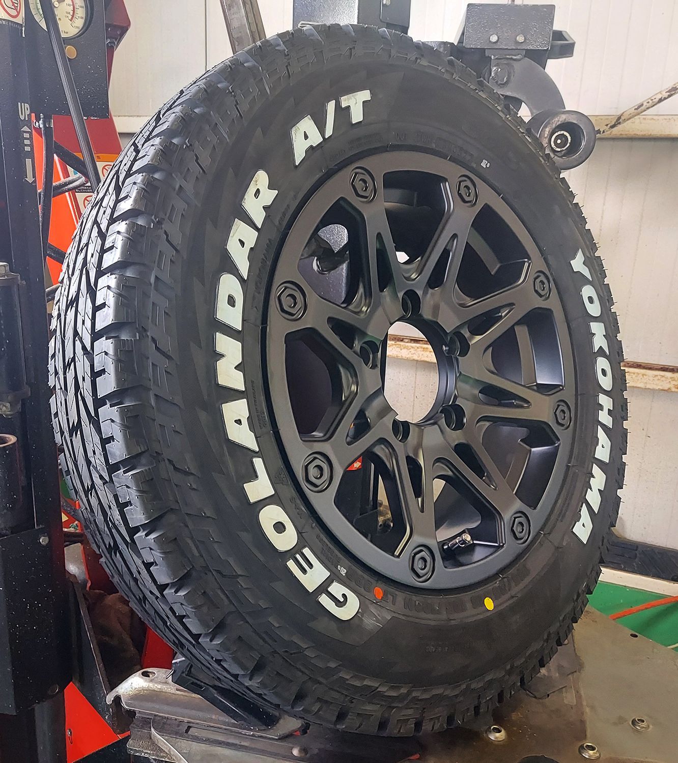 ムニィ ジムニー JB23 JB64 16インチ Bounty Collection BDX08 ヨコハマ