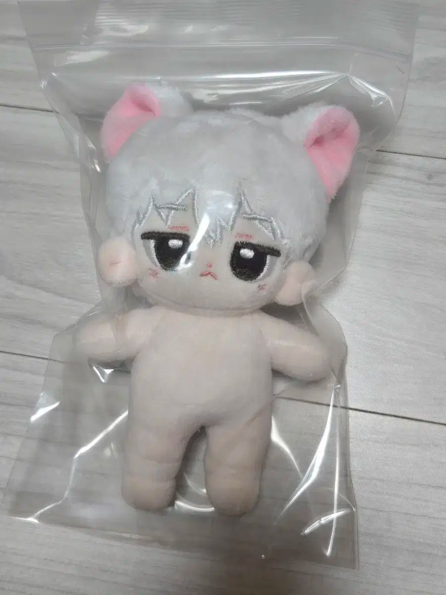 デビューできないと死ぬ ムンデ ぬいぐるみ 韓国 コミック グッズ『デビューできないと死ぬ病気にかかって