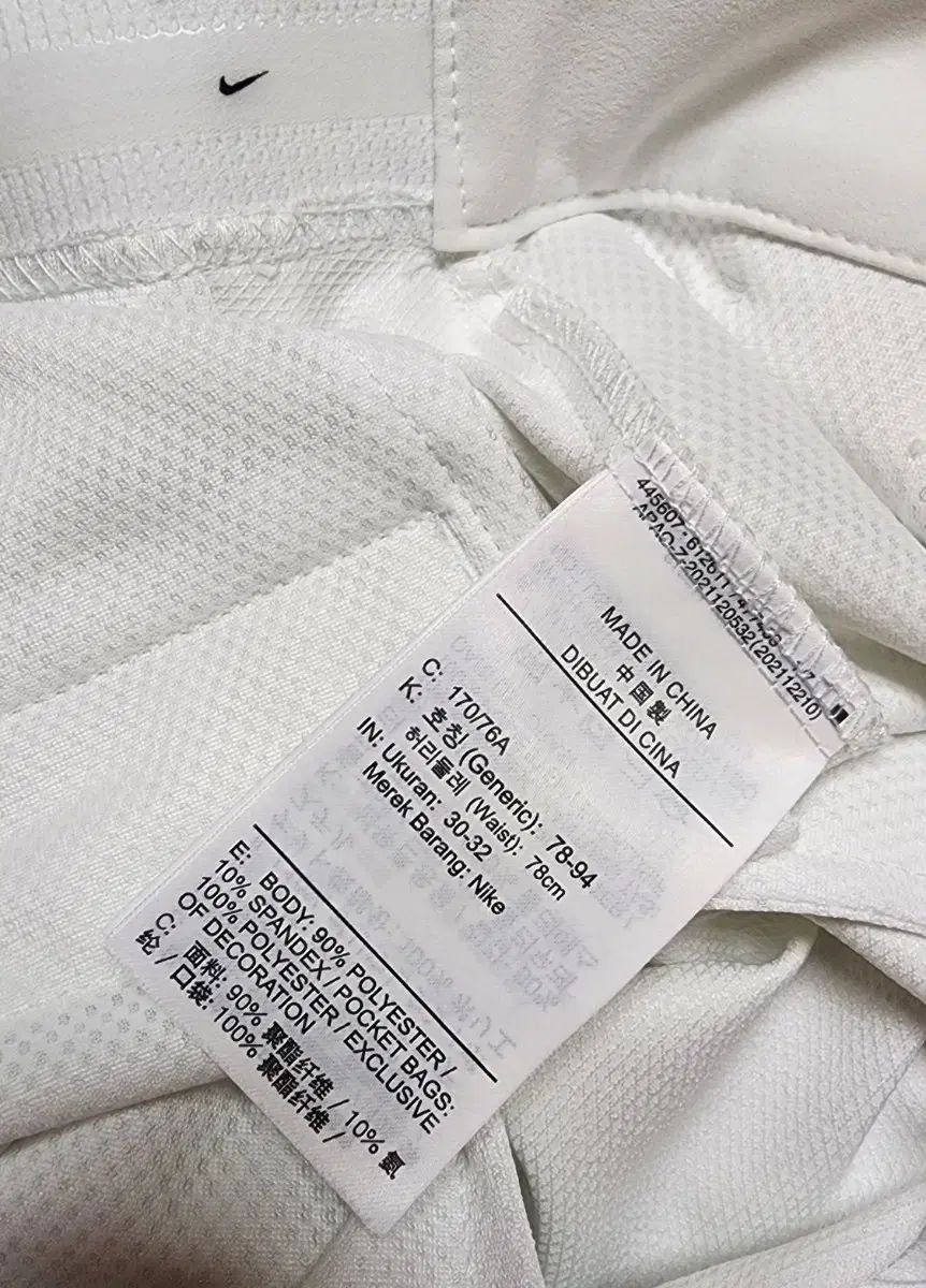 セール！新作！美品！STCHの高級ゴルフウェア 公式】STCH ゴルフウェア [Seventytwo Clubhouse]