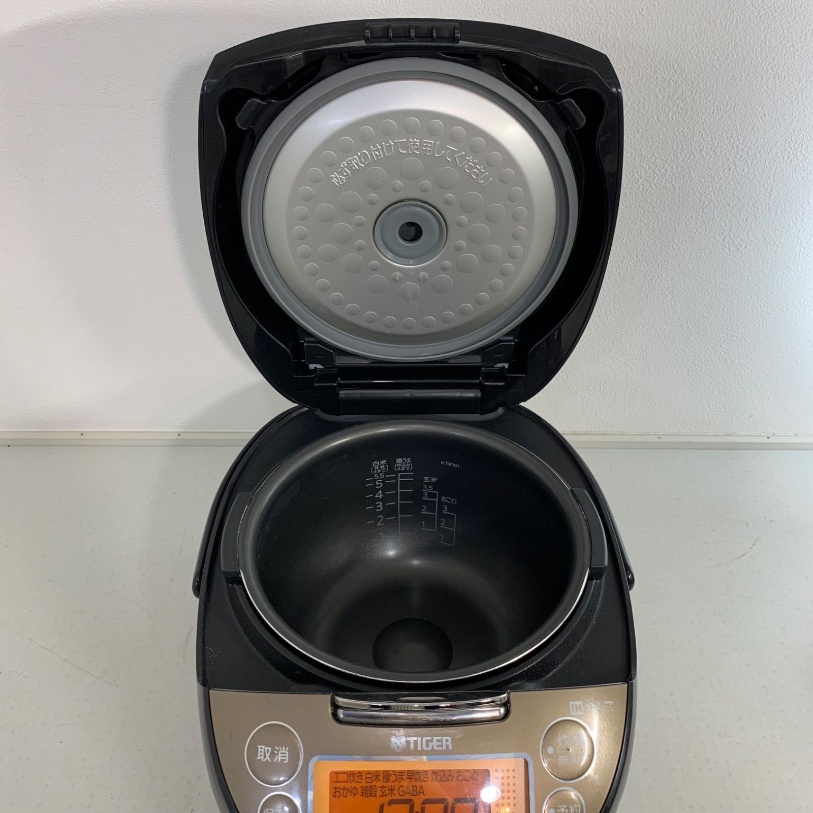 美品　タイガー　型番JKTB103炊飯器　2020年製 タイガー 型番JKTB103炊飯器 2020年製 タイガー魔法瓶(TIGER) 炊飯器