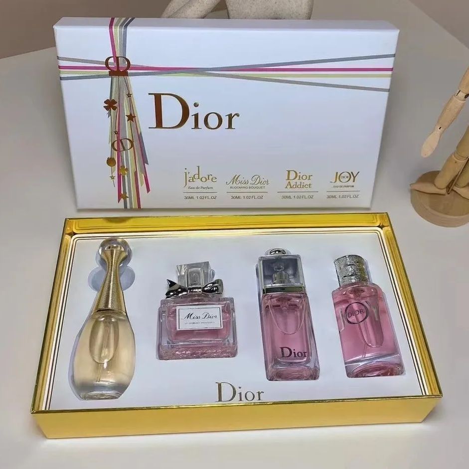 新品 ミスディオール DIOR サンプル ギフトボックス 4 セット 30ml 香水