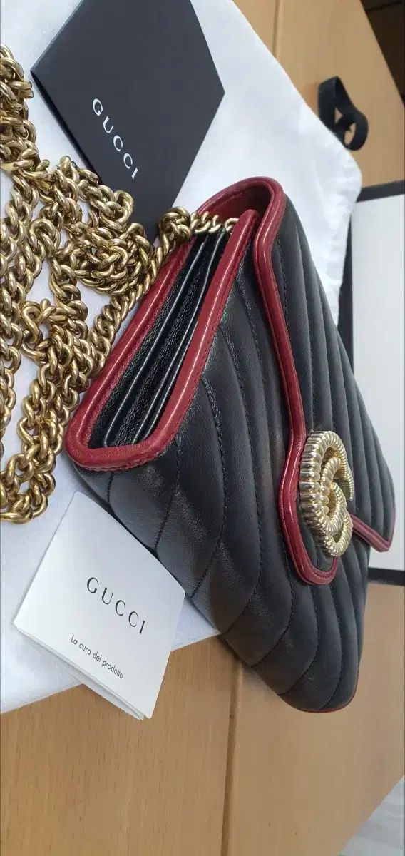 GUCCI