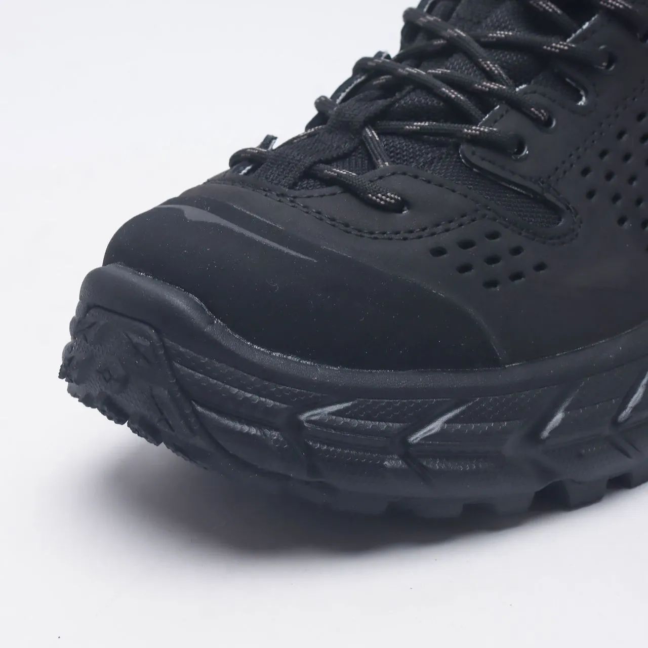 『2年保証』 ULTRA TOR ONEONE HOKA ホカオネオネ LO 22FW-I Black / Black 27.0cm