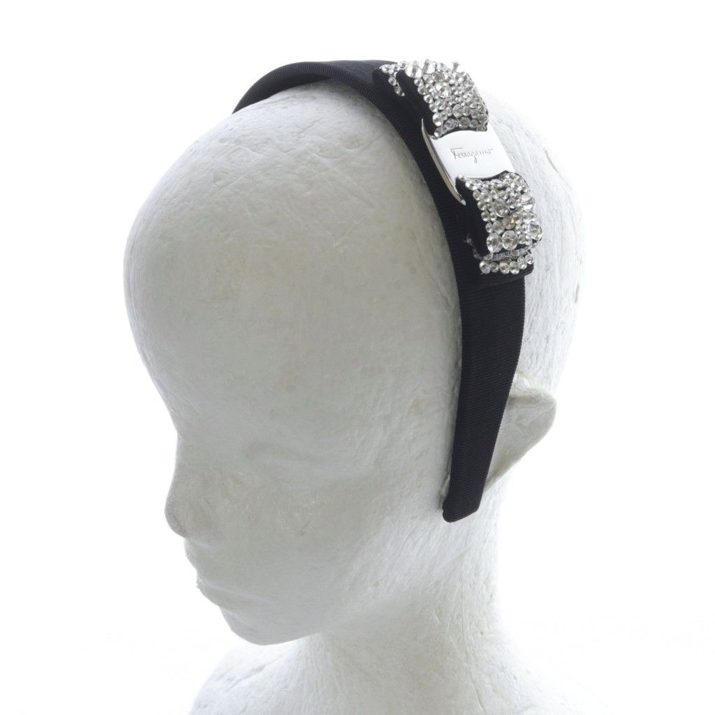 サルヴァトーレフェラガモ Salvatore Ferragamo ヴァラ ライン