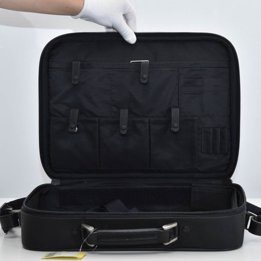 中古USED PRADA ブリーフバッグ ナイロン ブラック V147 98555 中古USED PRADA ブリーフバッグ ナイロン ブラック V147 98555