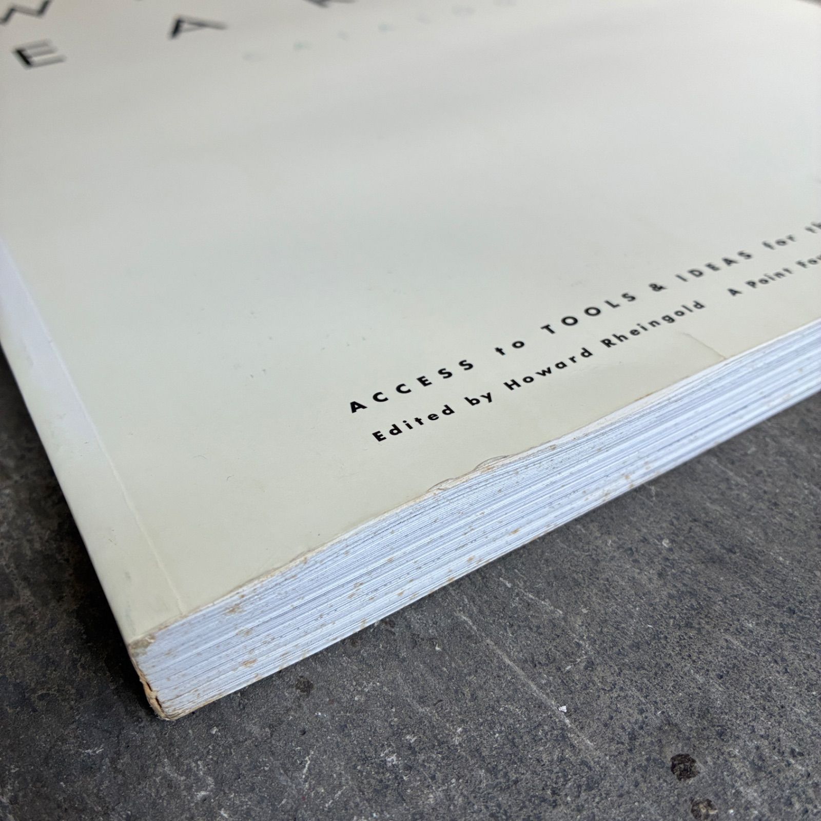 The Millennium Whole Earth Catalog（ホールアースカタログ） 1994年