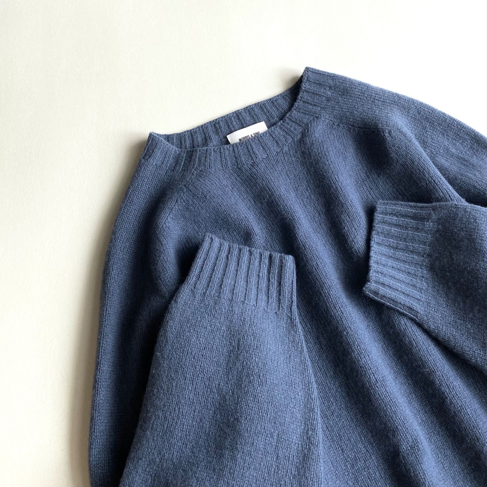 MORRIS & SONS イギリス製 ジーロンラム クルー ニット ブルーグレー 