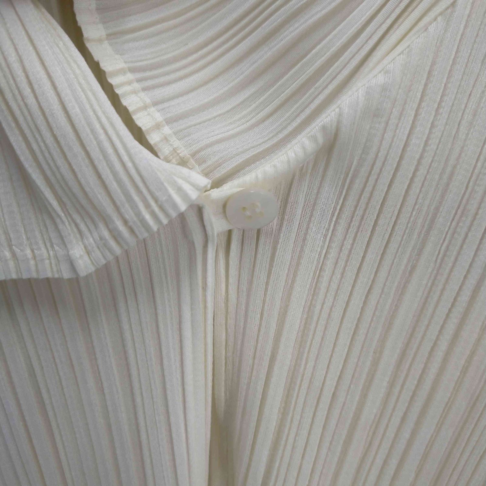 プリーツプリーズイッセイミヤケ PLEATS PLEASE ISSEY MIYAKE 