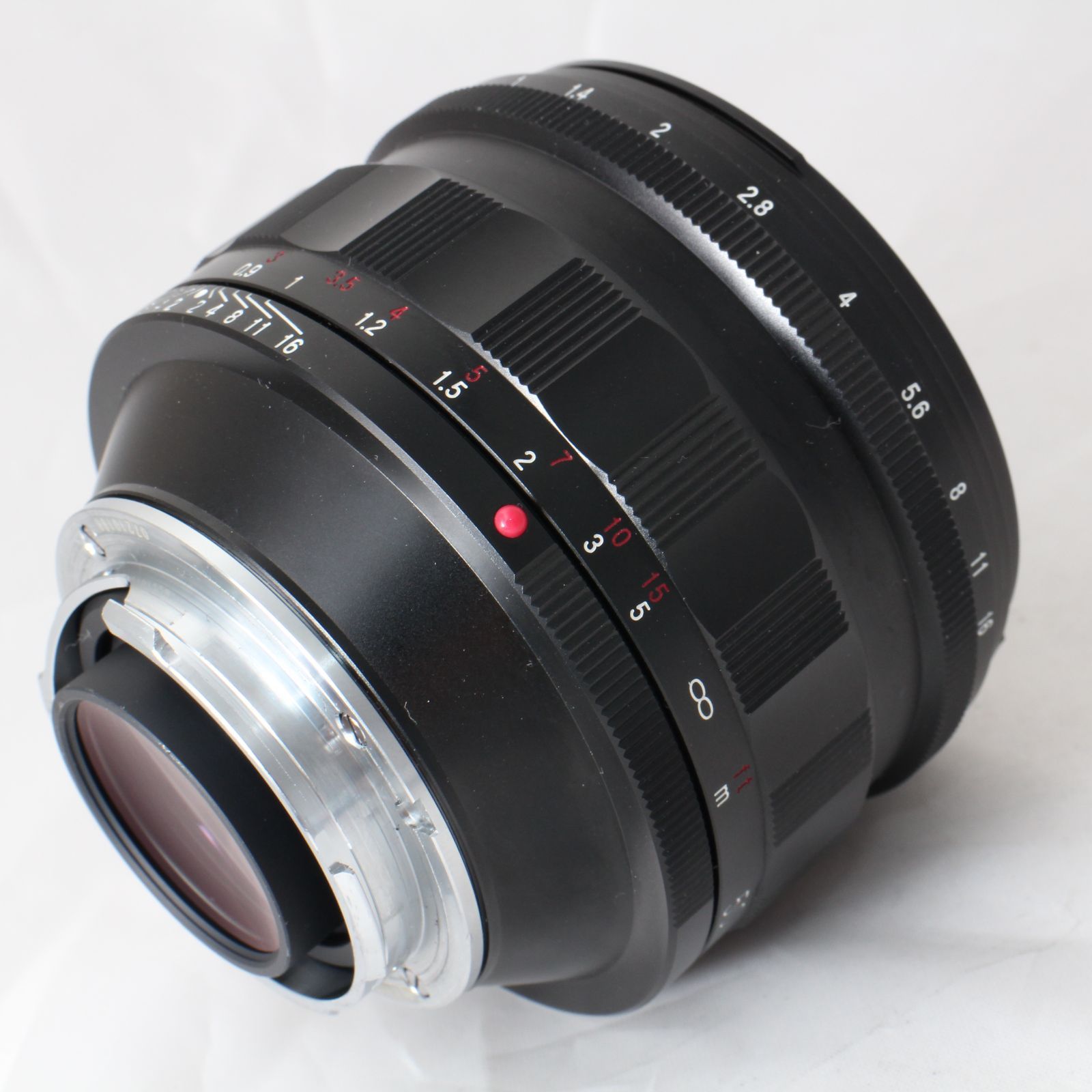 Nokton】vintage line 50mm F1.5 VM Nickel If you love swirly bokeh