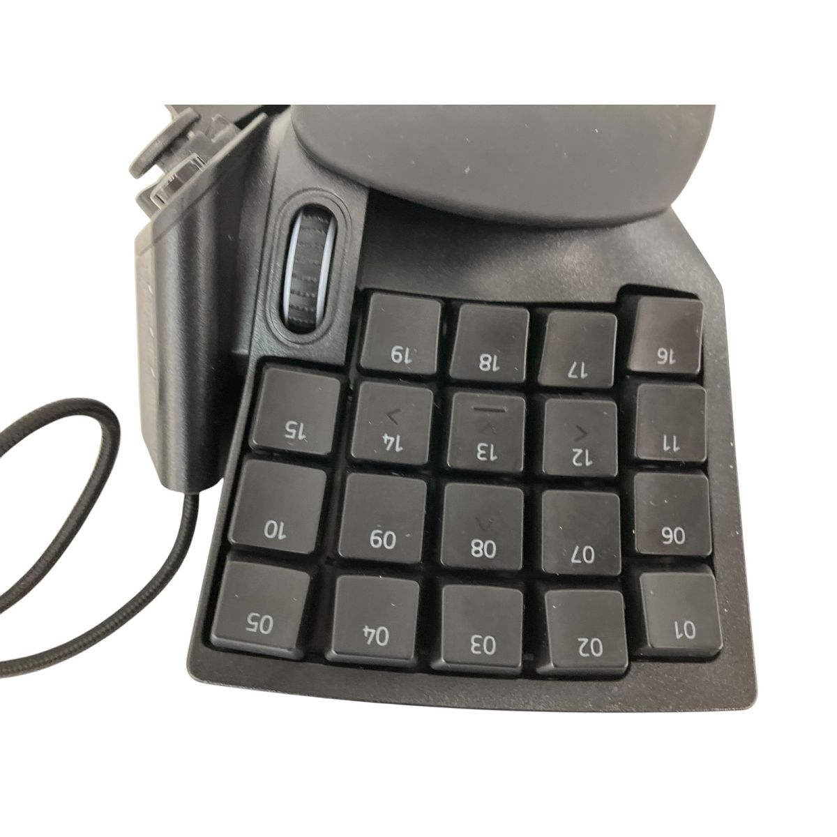 RAZER Tartarus Pro RZ07-03110100 キーパッド PC周辺機器 中古