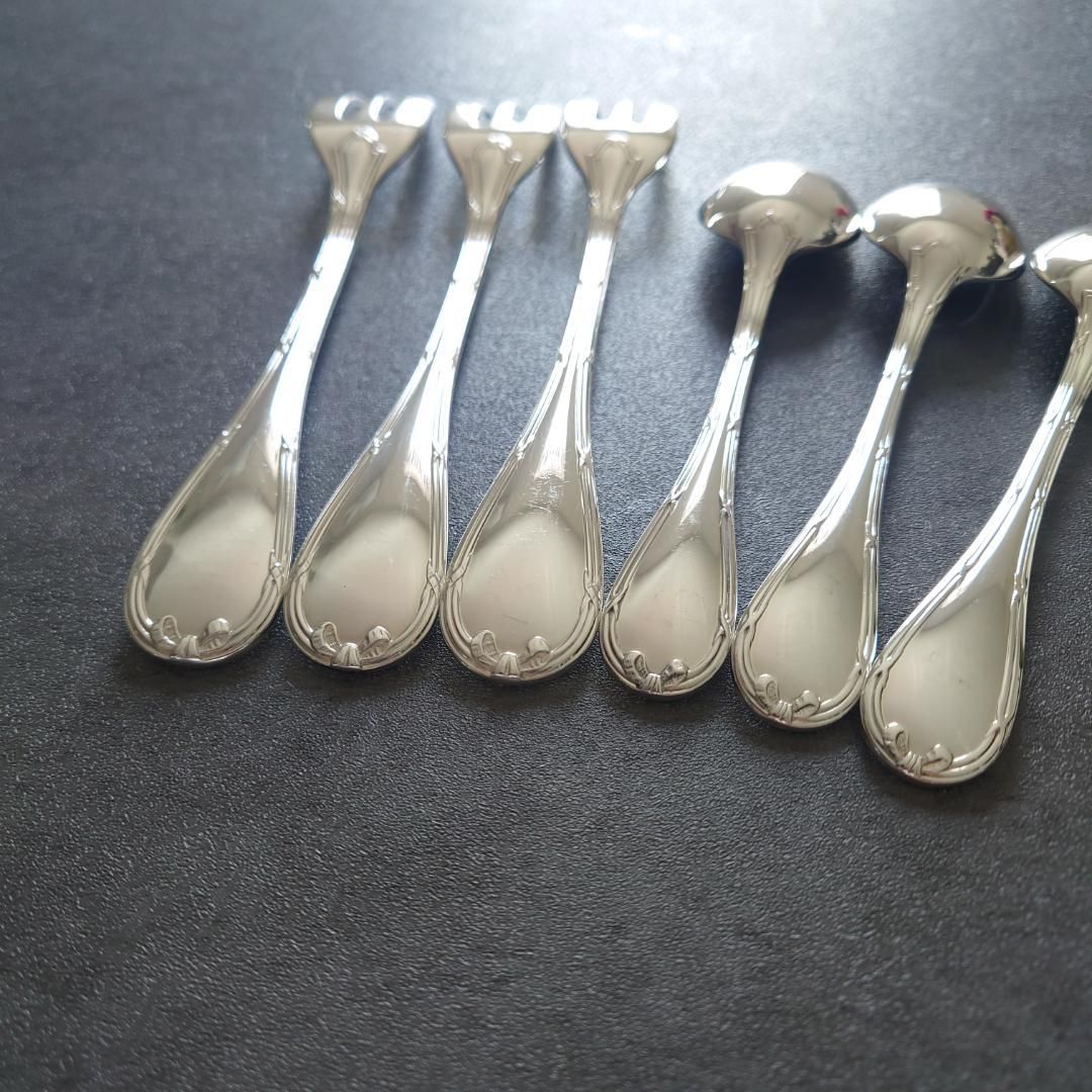 ケーキフォーク