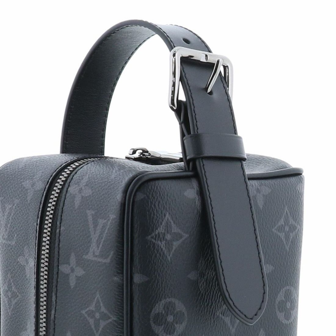 闘争 LOUIS VUITTON ルイヴィトン ﾛｯｶｰ ﾄﾞｯﾌﾟ･ｷｯﾄ バッグ セカンドバッグ|ポーチ|クラッチ monogram eclipse Black M83113 used A 只今タイムセール中。