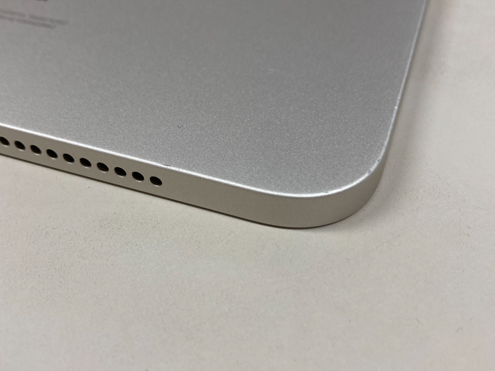 送料無料 Apple iPad mini (第6世代) 64GB スターライト ジャンク品