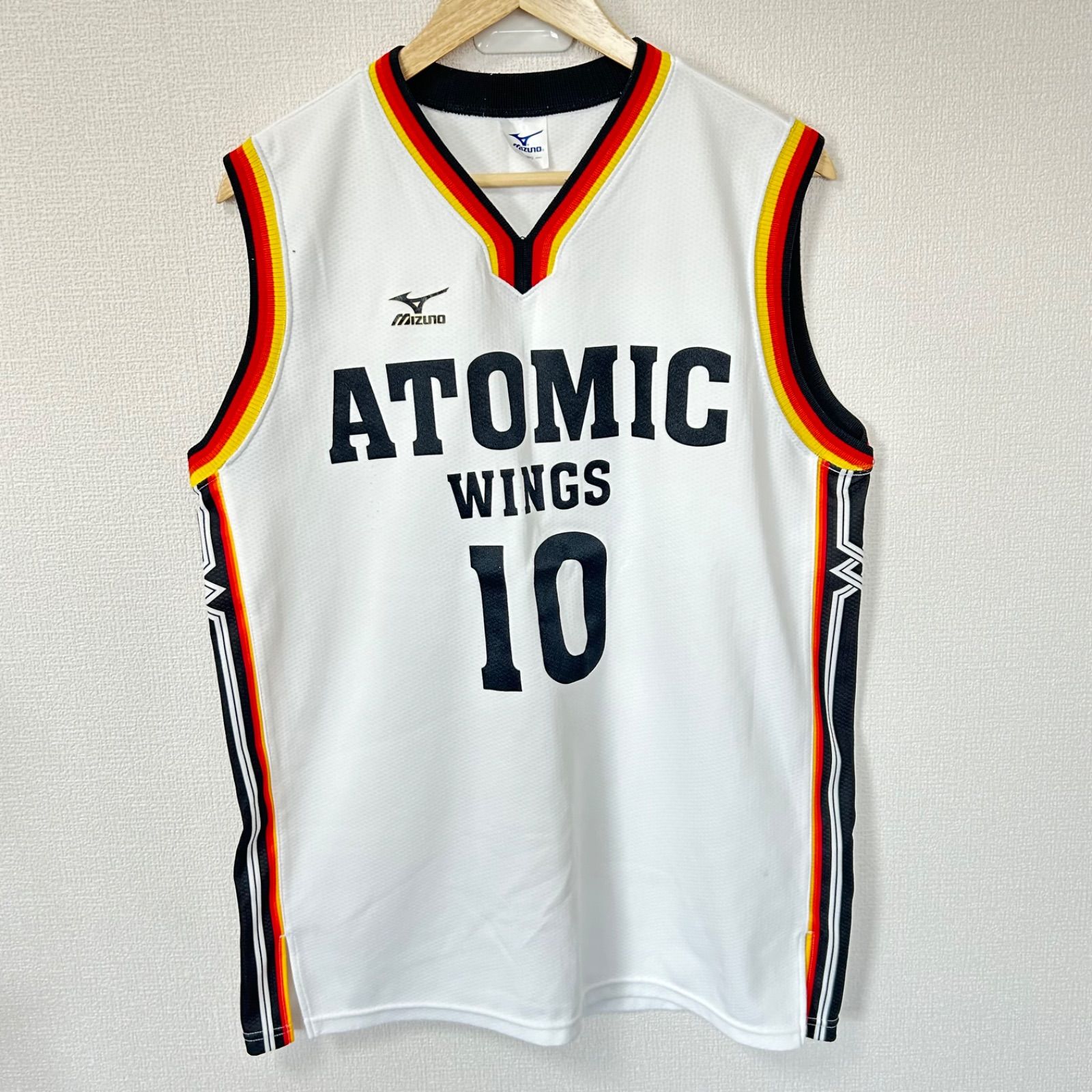 日本製(^w^)b MIZUNO ミズノ バスケットボール ユニフォーム ATOMIC WINGS 10 フロッキープリント タンクトップ ゲームシャツ ウェア 古着MIX ホワイト 白 メンズ サイズO