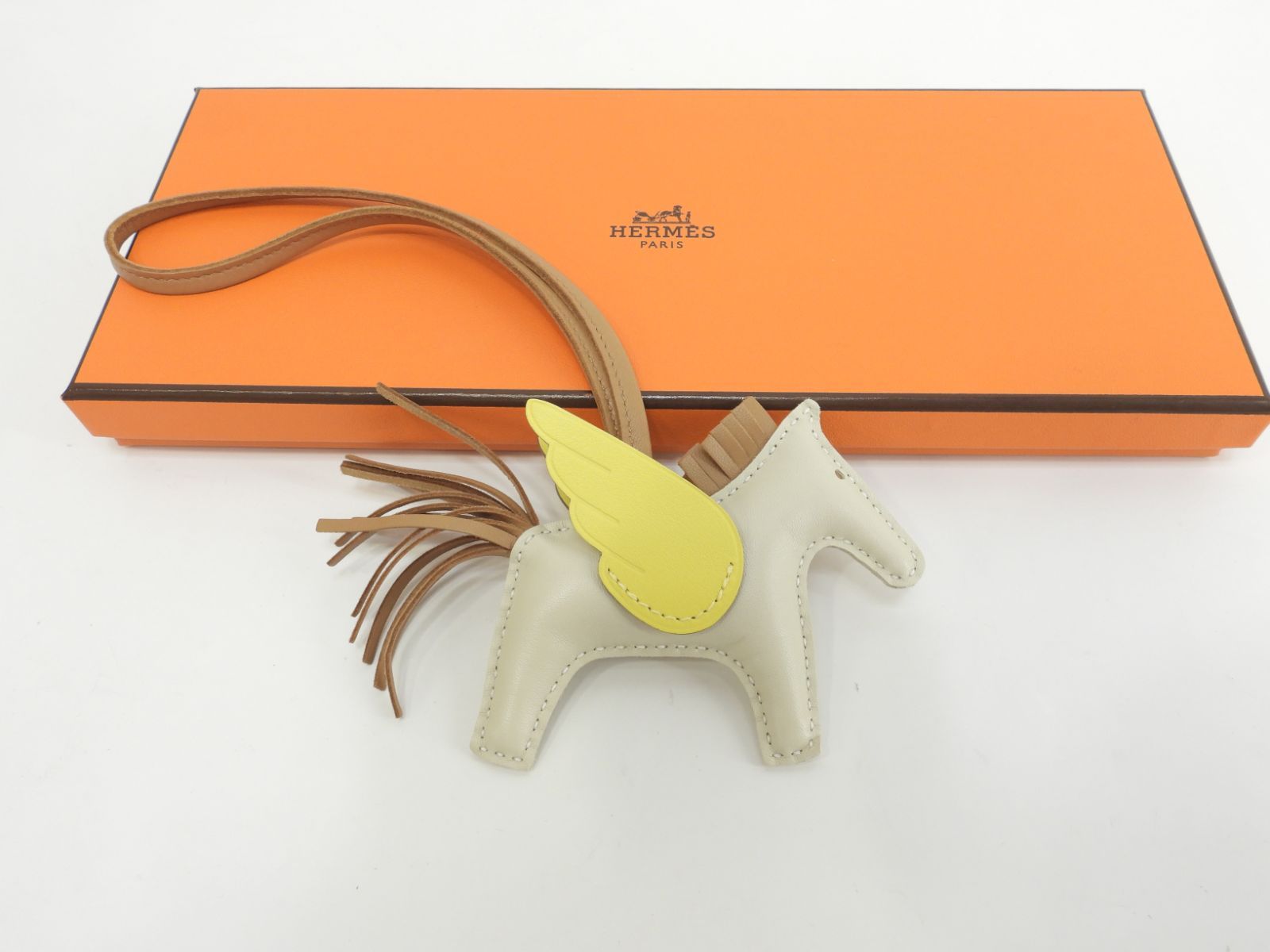 エルメス ロデオPMペガサス アニューミロ クレ黄茶 バッグチャーム U 11