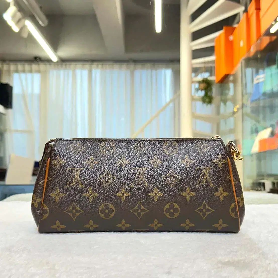 Vuitton ルイヴィトン