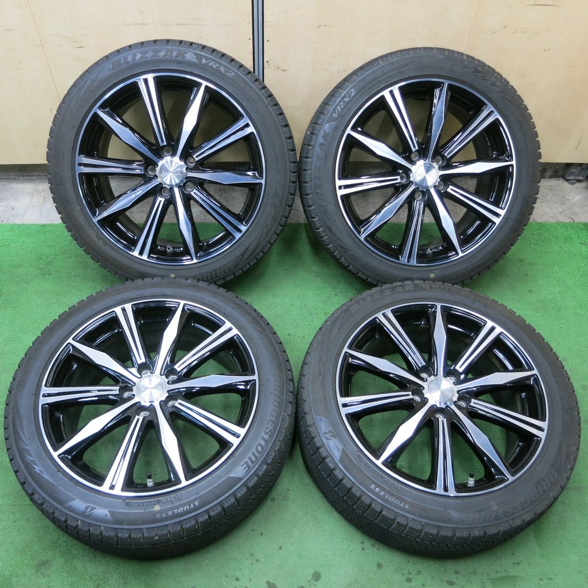 バリ溝！9.5分スタッドレス 235/45R18 ブリヂストン ブリザック VRX2 BALMINUM バルミナ 18インチ PCD114.3/5H5050702ナス