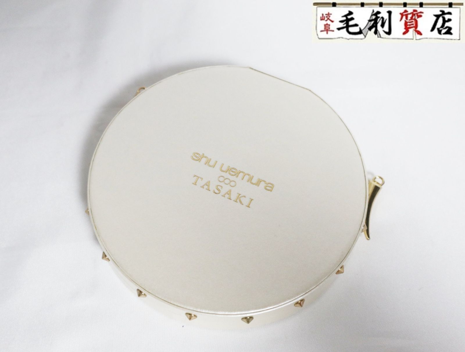 shu uemura × TASAKI ホリデーコレクション パールチェーン shu uemura × TASAKI ホリデーコレクション パールチェーン