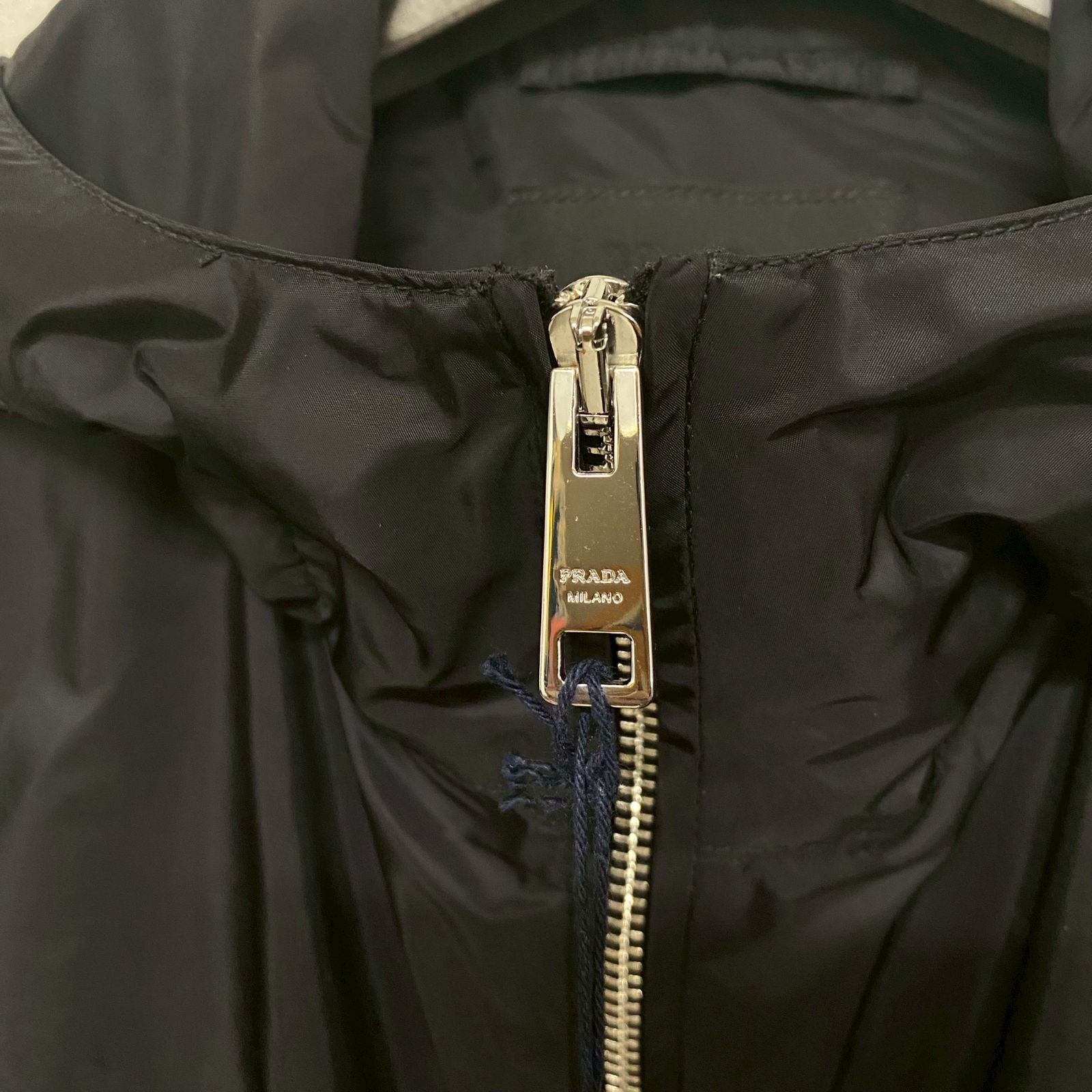 ナイロンジャケット