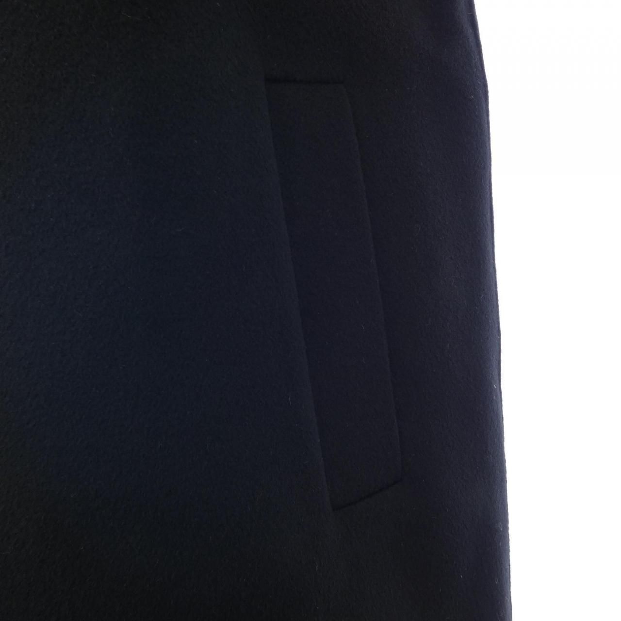 マックスマーラウィークエンド Max