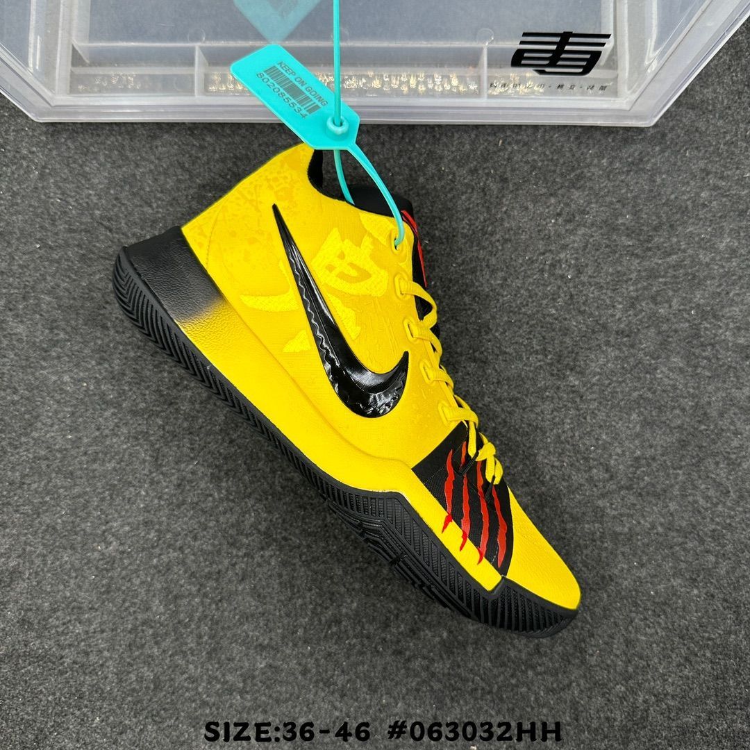 ✨美品✨ ナイキ Nike Kyrie 3  yellow スニーカー バスケットボールシューズ