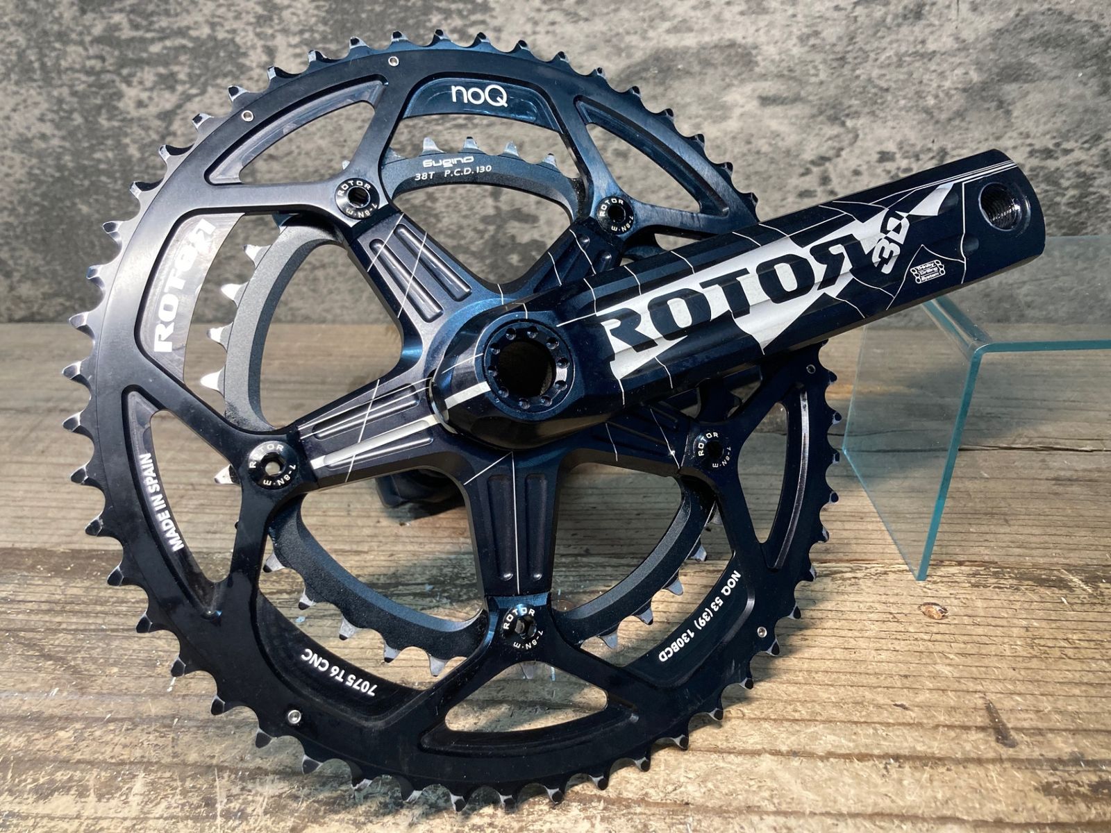 jiveさん専用 ROTOR 「ローター」 3D 52-36T クランクセット jiveさん専用 ROTOR 「ローター」 3D 52-36T クランクセット 50