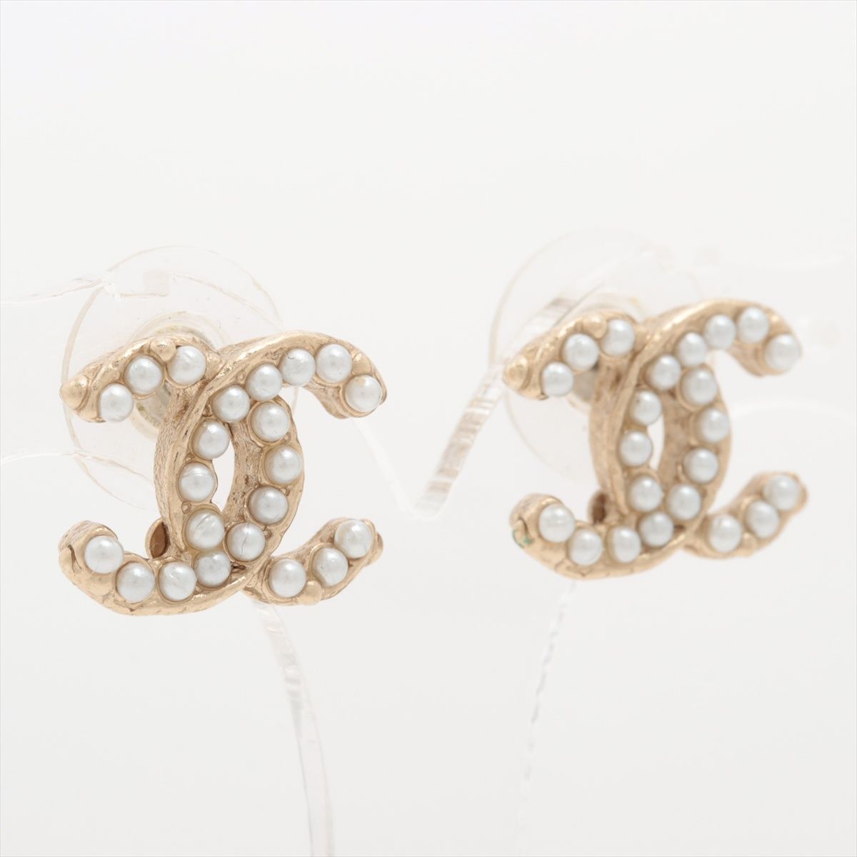 CHANEL/シャネル COCO マーク フェイクパール ピアス ゴールド 両耳用