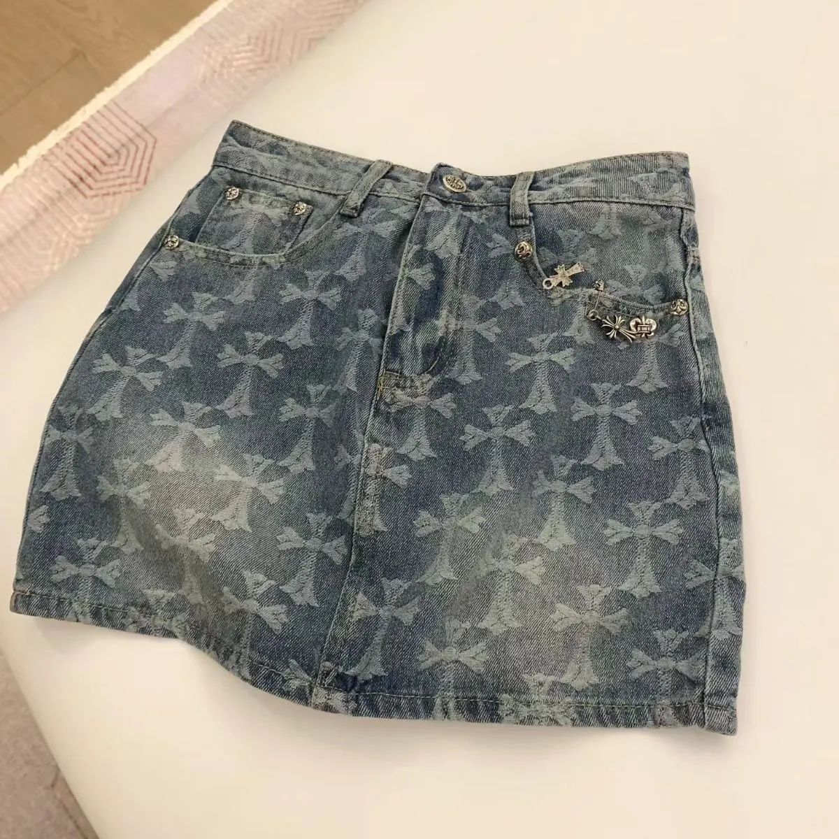 chrome hearts クロムハーツ十字架 ジャカードデニムのハーフスカート  