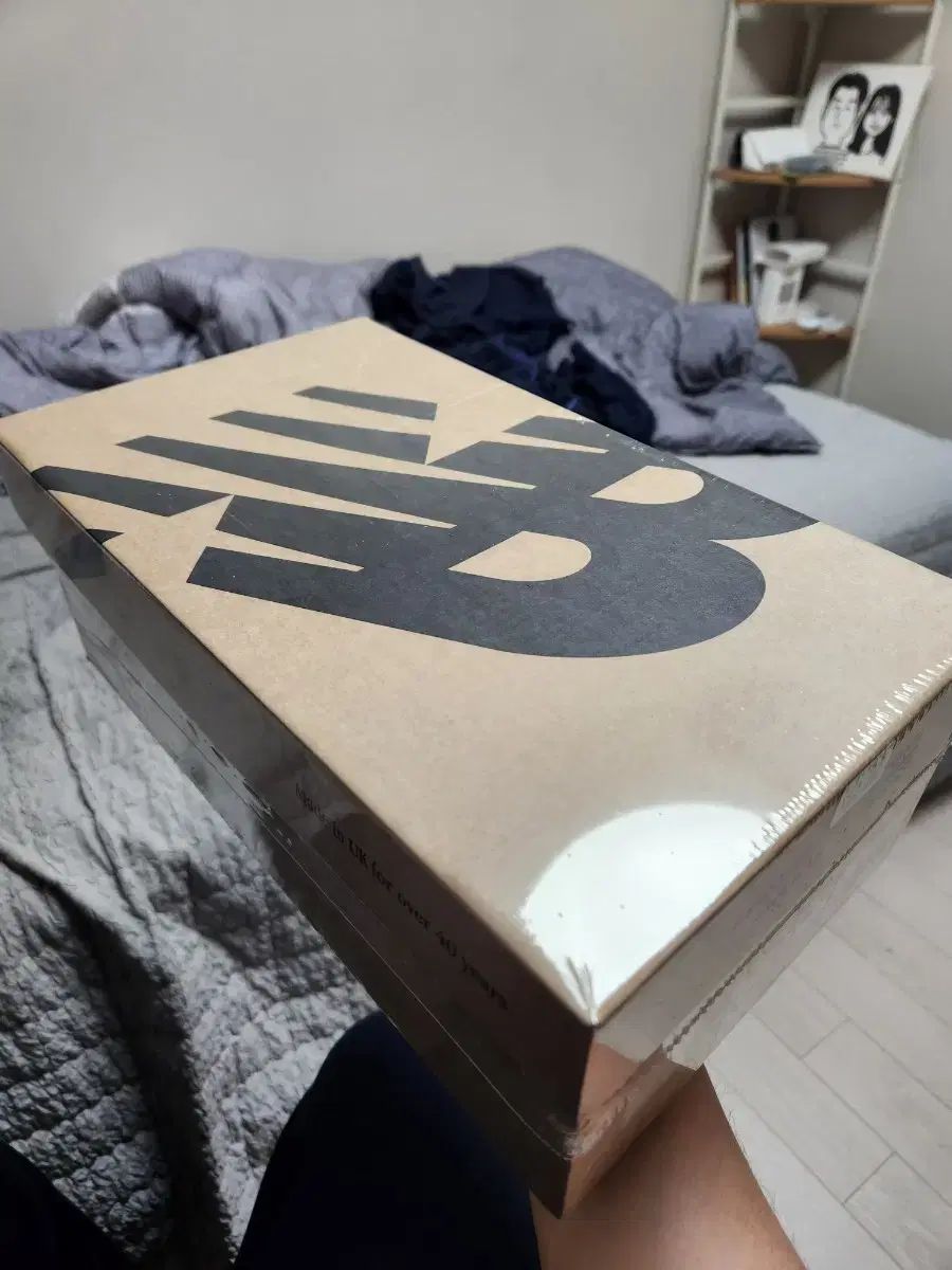 月