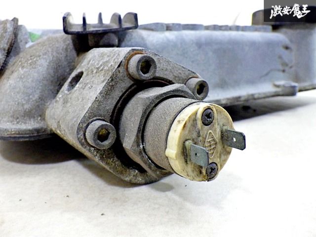 タペットカバー 棚14M