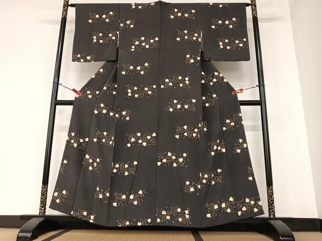 【あい花づくし 正絹 小紋】 正絹 小紋 ちりめん 扇子に花柄 袷 正絹 小紋 ちりめん 扇子に花