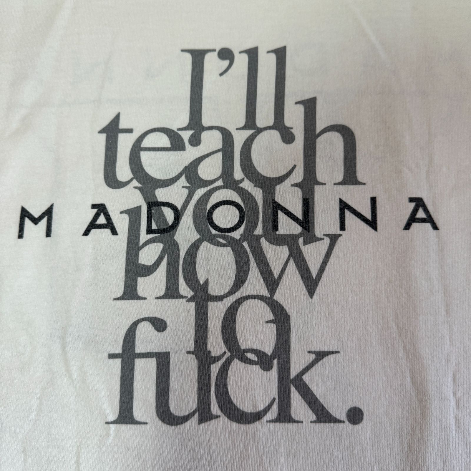 【レア】マドンナ　2006年　ツアーTシャツ　黒M◆Y2Kビンテージバンドロック マドンナ ツアー Tシャツ 2006 ヴィンテージ レトロ 古着 希少