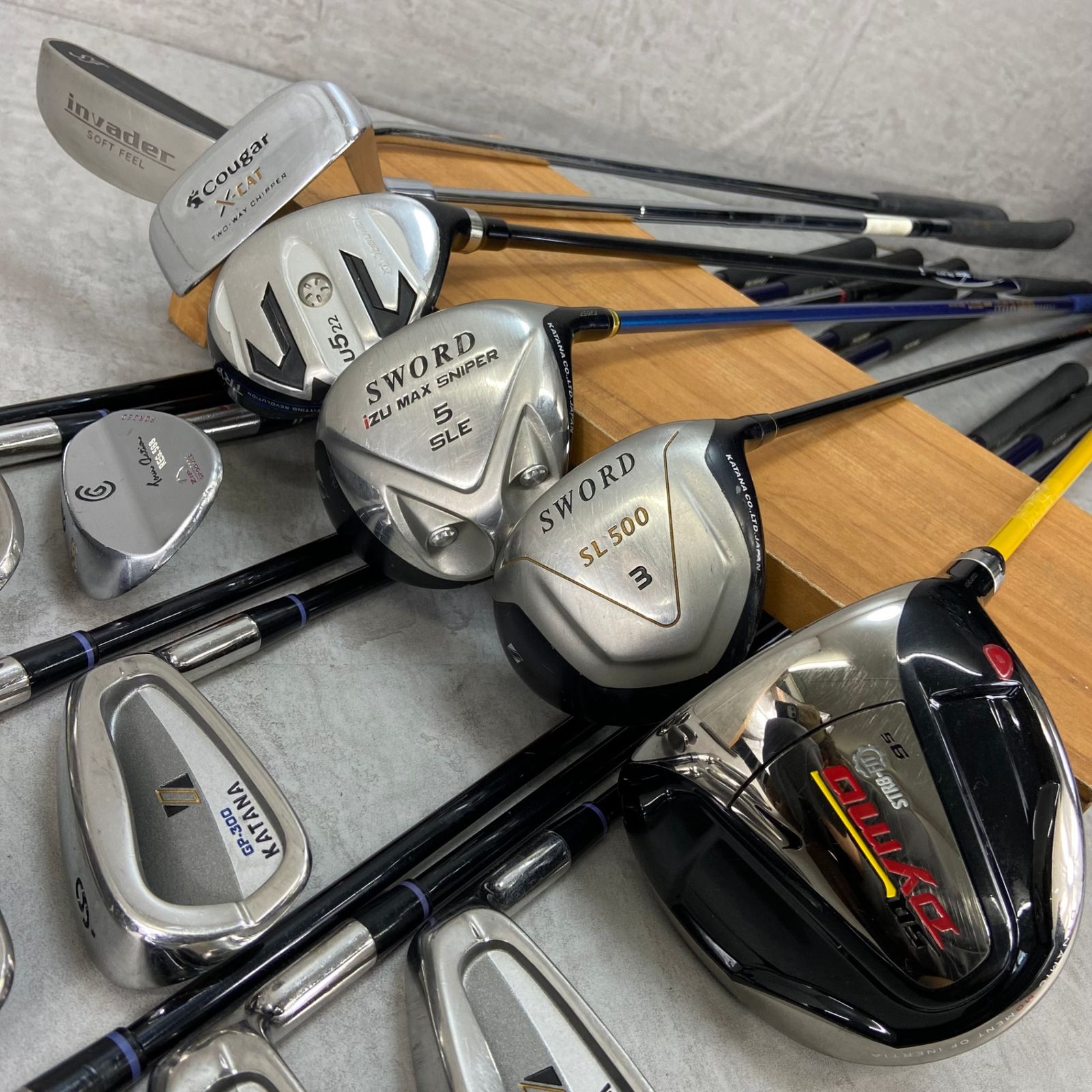 ナイキ カタナ メンズゴルフ14本セット 右利き用 キャディバッグ