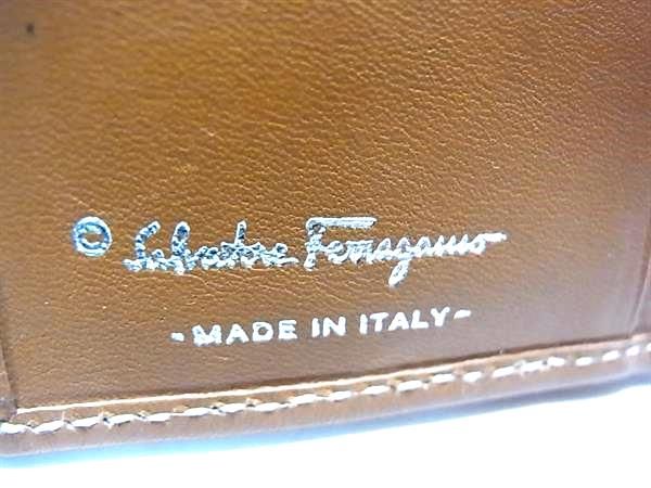 Salvatore Ferragamo フェラガモ ヴァラ レザー 二つ折り 財布