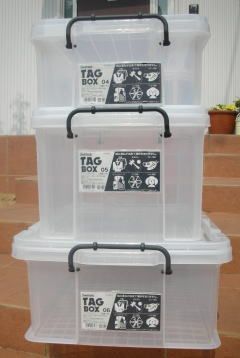 プラスチック製