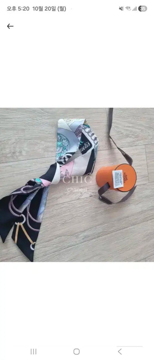 エルメス クリックティ ツイリー スカーフ