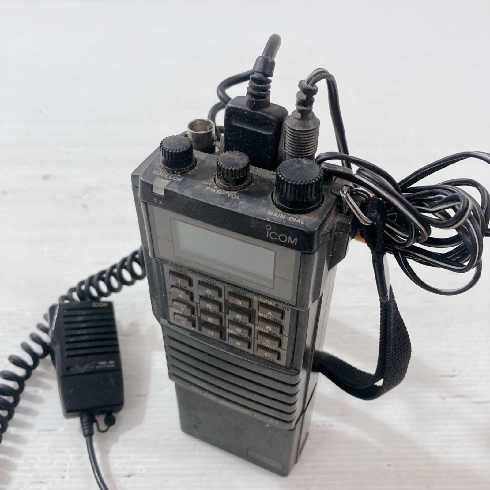 ICOM IC-23 デュアルバンドトランシーバー ICOM製 デュアルバンドトランシーバー IC-23 アマチュア無線機