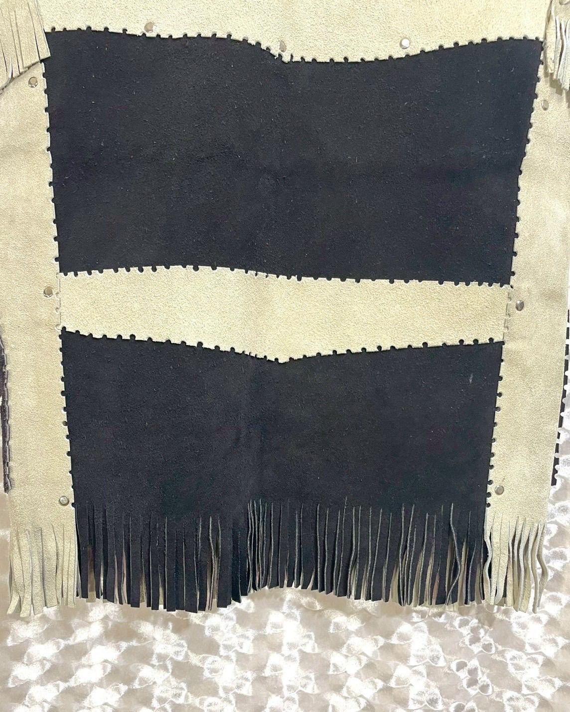 70s ヴィンテージ　レザーベスト　ウェスタンベスト　ジレ　フリンジ　古着 vintage leather fringe design vest ヴィンテージ レザー