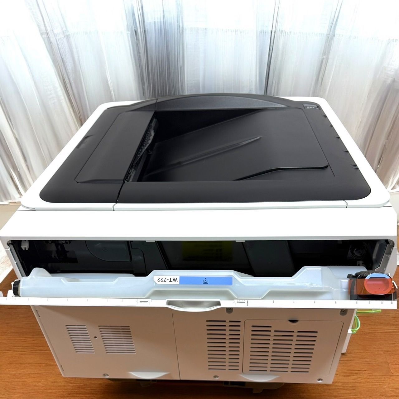 【未使用品】Canon LBP841C レーザープリンター Amazon.co.jp: Satera(サテラ) LBP841C カラーレーザー