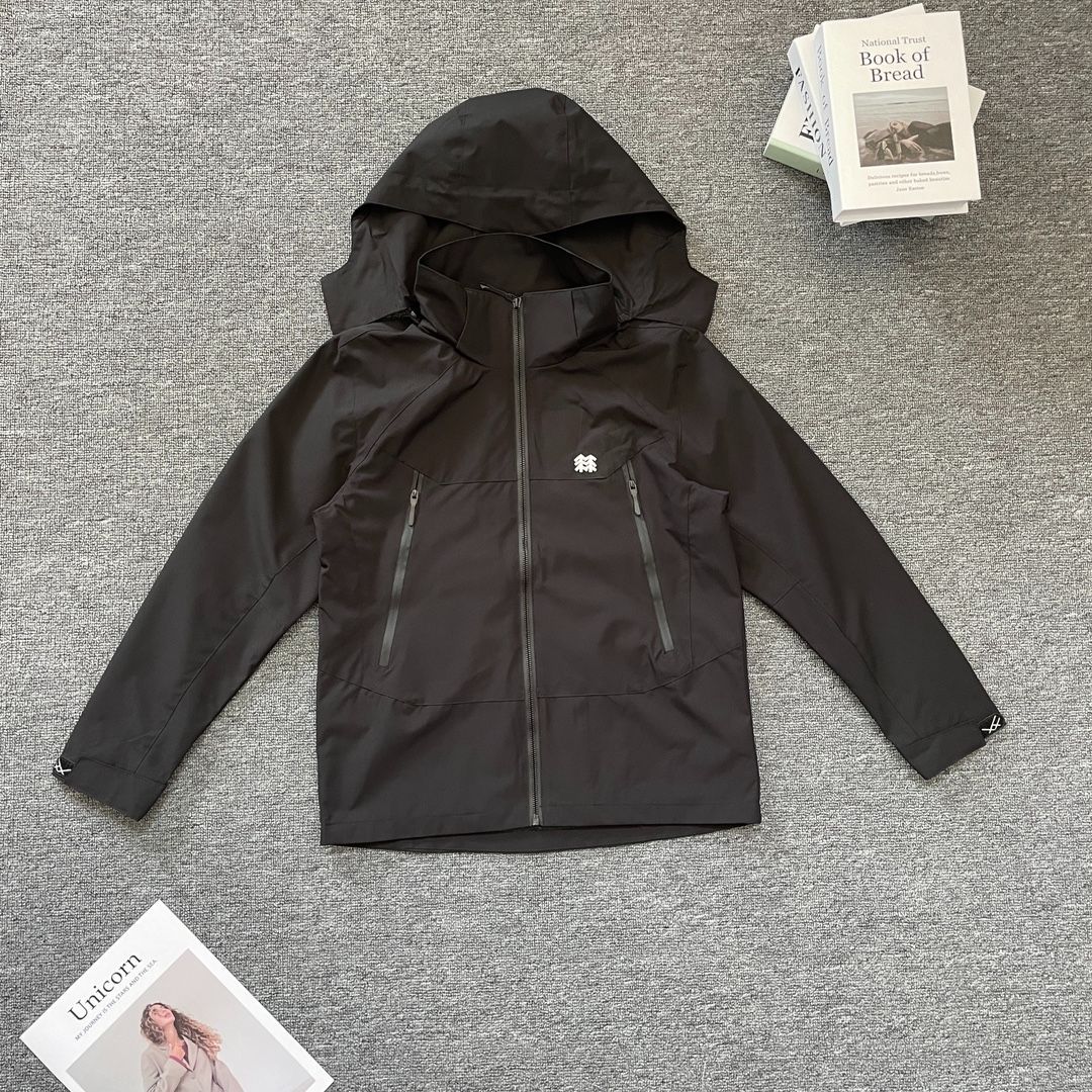 コロン Kolon
