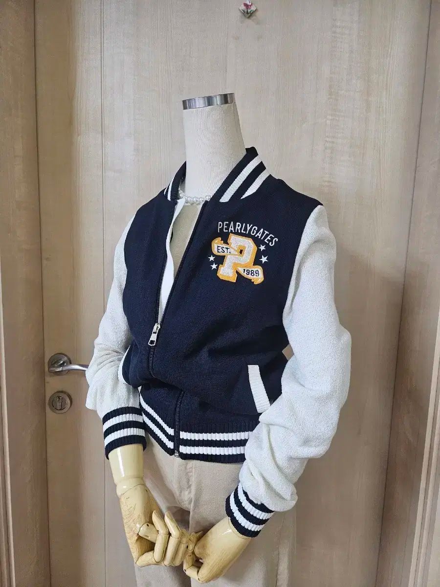 PEARLYGATES ブラック スタジャン ニット 袖 90 95